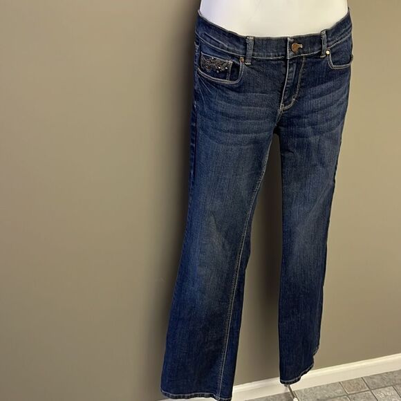 White House Black Market Noir Boot Leg Faded Embroidered Rhinestones Pockets- 8R - Picture 3 of 15